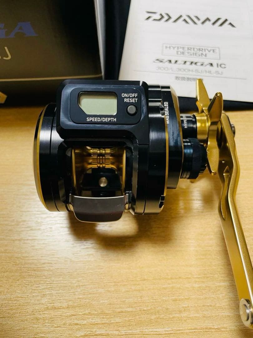 DAIWA ソルティガSALTIGA IC 300H-SJ ベイトリール