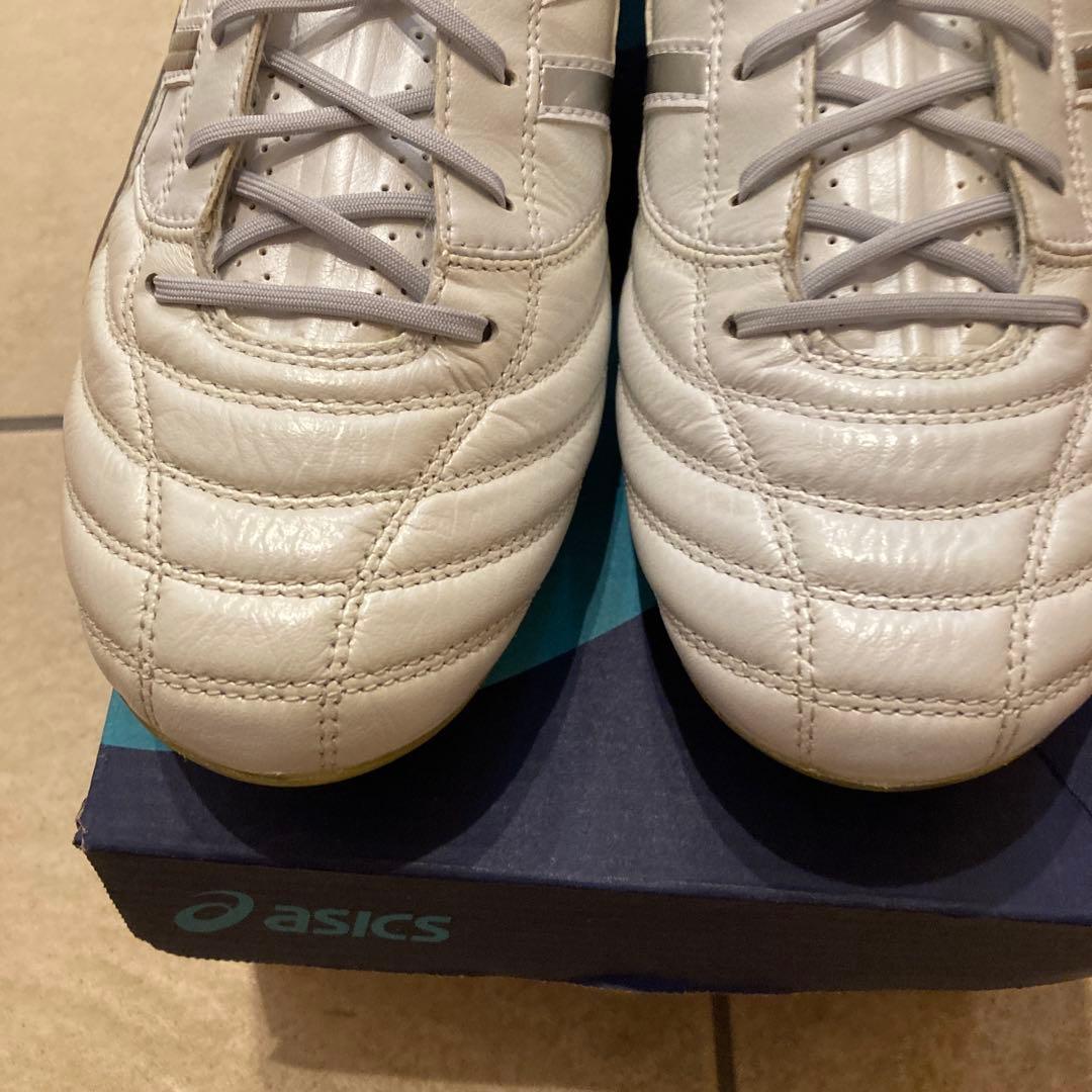 新品未使用　ds ライト x-fly 3 ロシアワール杯モデル　アシックス