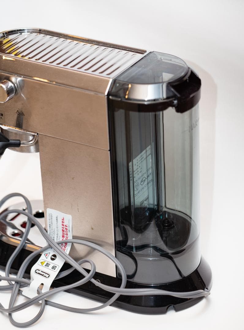 EC680M デロンギ デディカ　エスプレッソ カプチーノメーカー