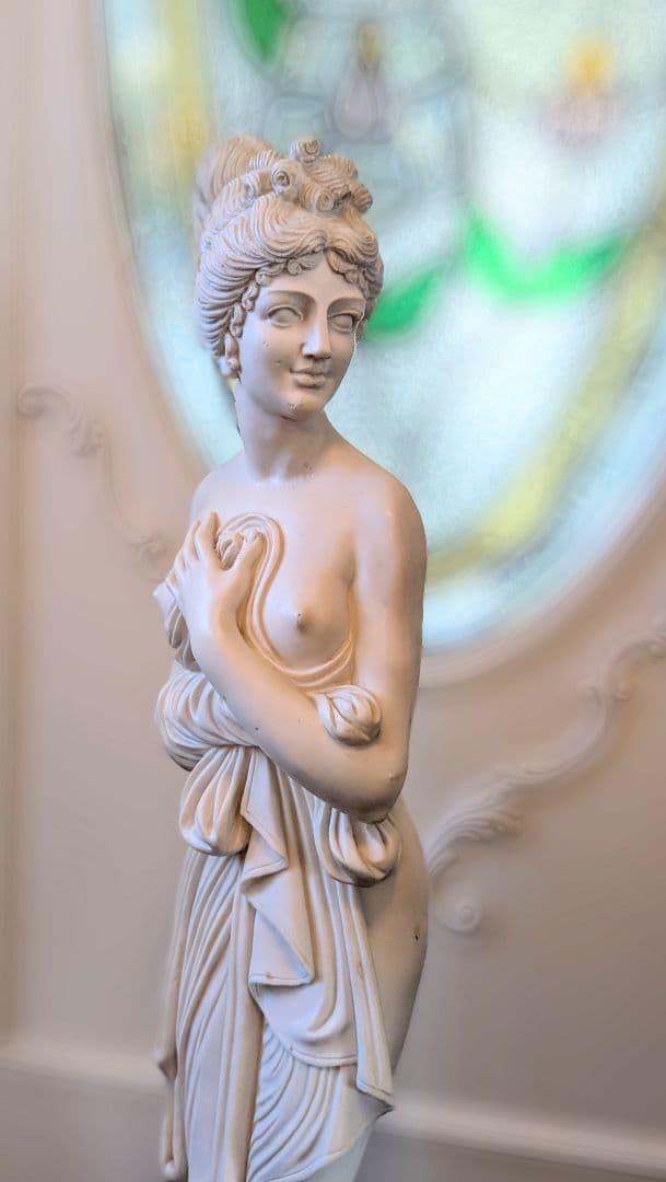 ギリシャ・ローマ彫刻① 水浴びをする女性像