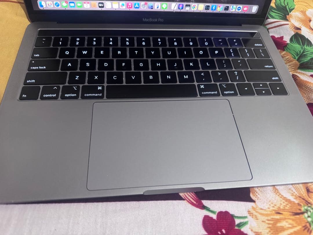 MacBookpro 13 inch シルバー 本体