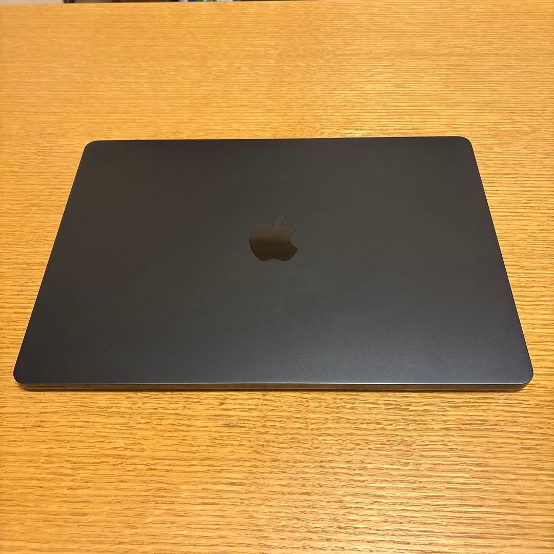 Apple M2チップ搭載 MacBook Air 15インチ 2023年