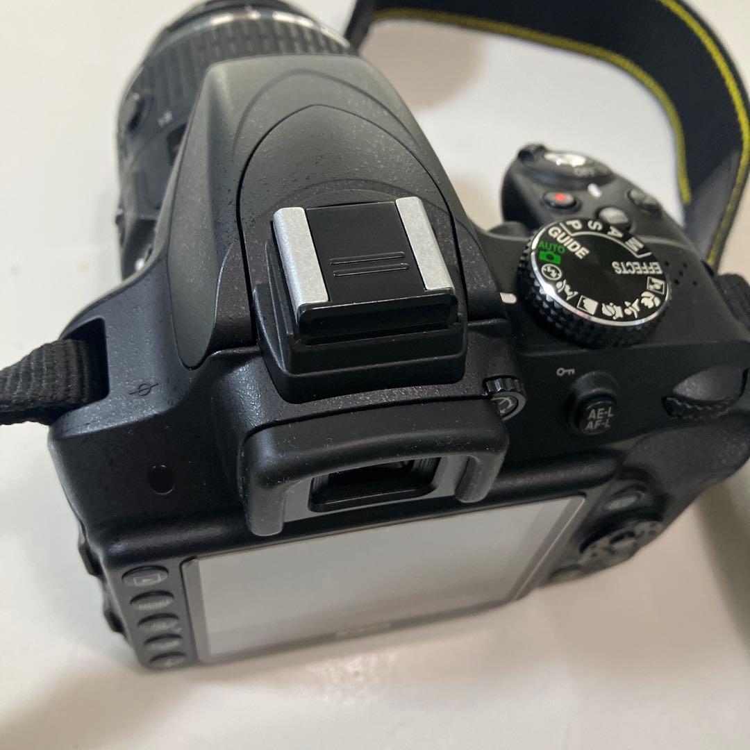 Nikon D3300ダブルズームキット一眼レフ　三脚　ワイヤレスアダプターあり