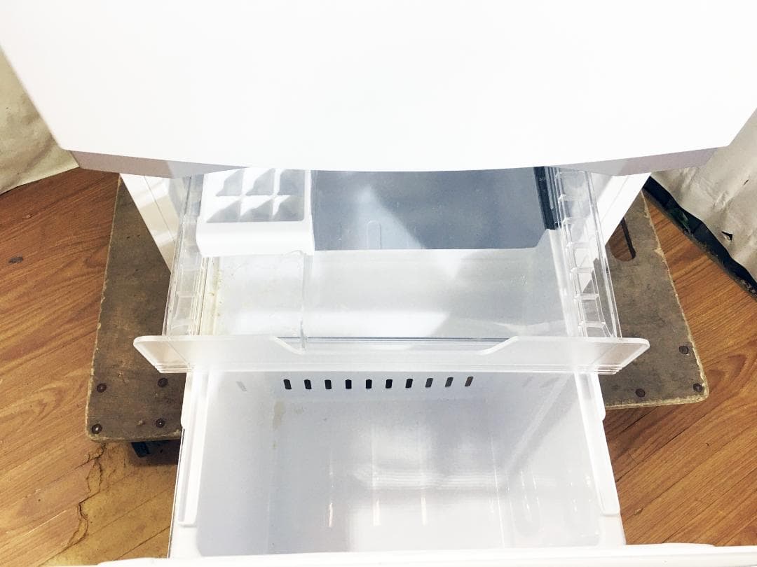 ト★美品中古★東芝 170L 冷蔵庫 【GR-R17BS-W】EOFU