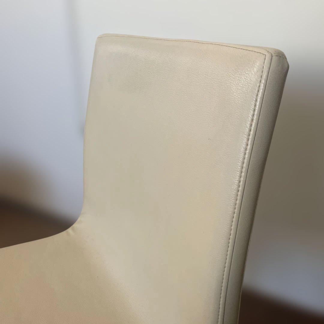 ロタンテ　ダイニングチェア　回転　合成皮革アイボリー