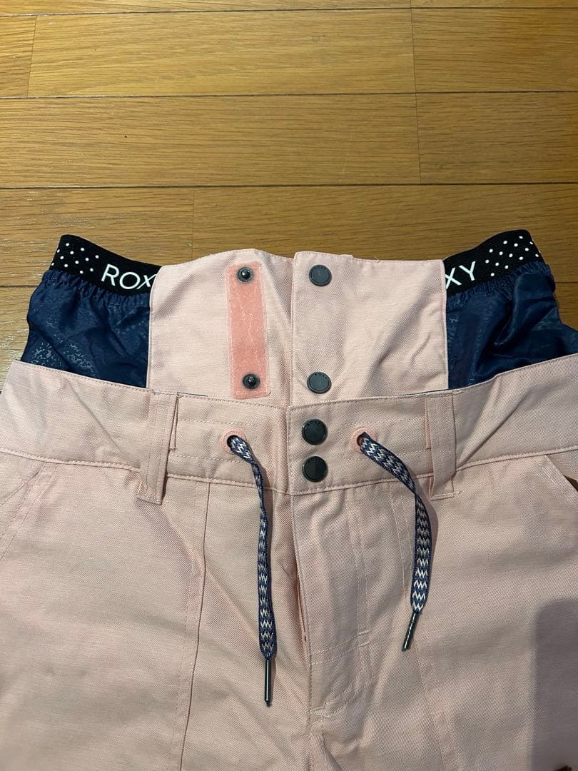 ROXY スノーボードウェア 上下セット レディース 上Sサイズ、下Mサイズ相当