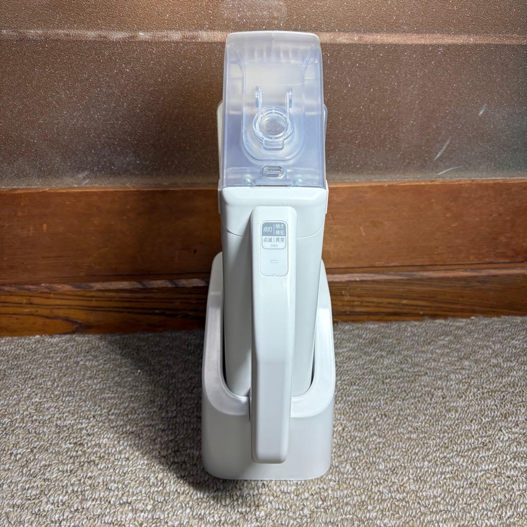 美品✨23年 アイリスオーヤマ ハンディリンサークリーナー RNSK-B200D