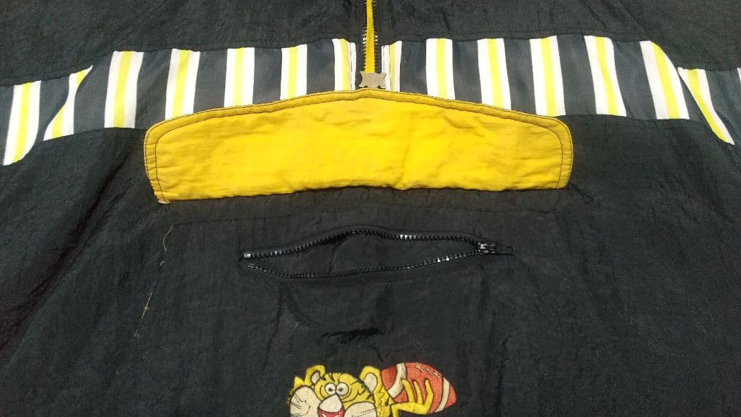 古着80s～90s NCAA グランブリングステートタイガースナイロンジャケット