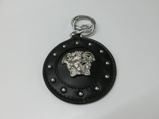 新品正規品【VERSACE】メドゥーサ キーリング レザー