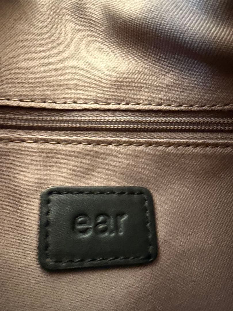 パピヨネ　ショルダーバッグ　黒