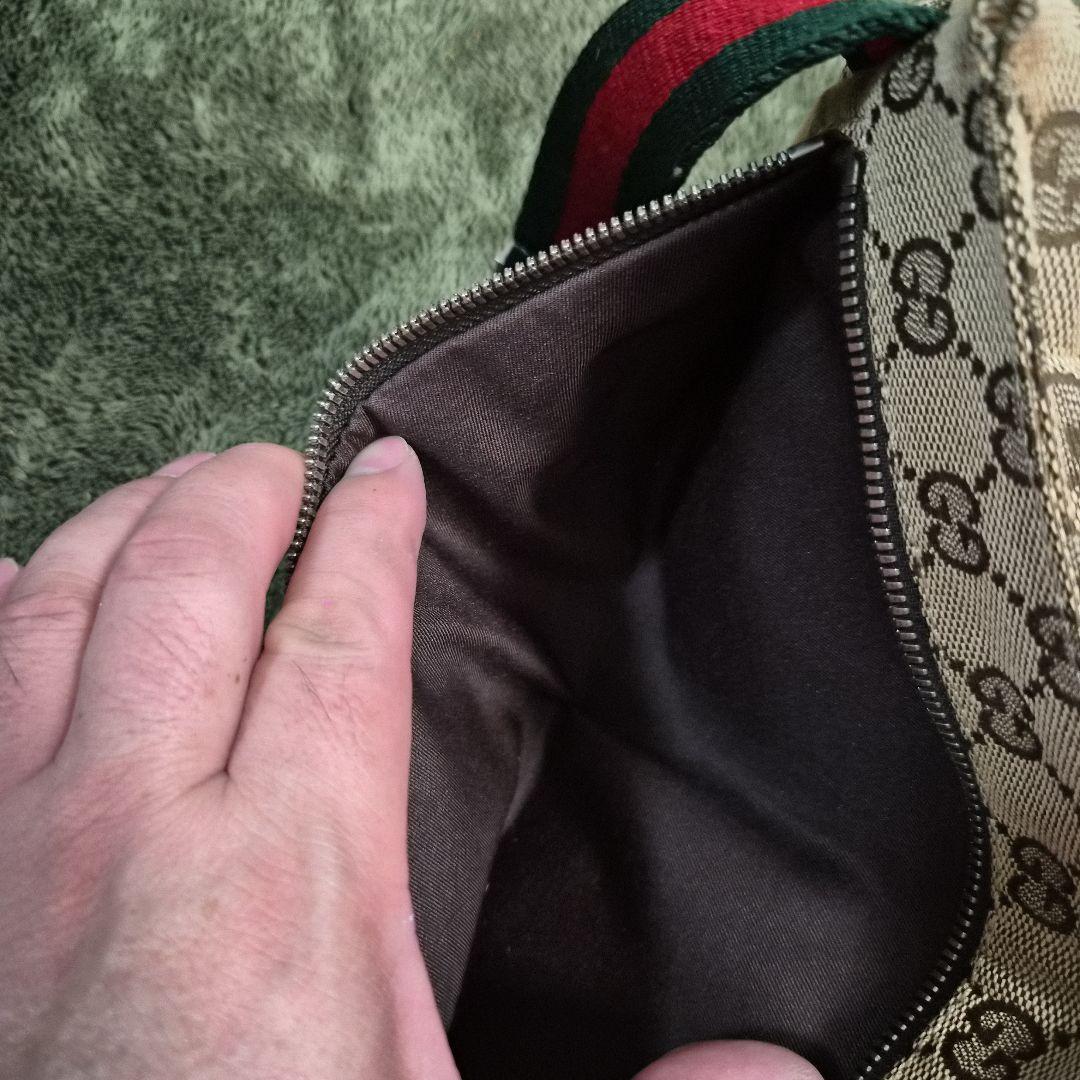 GUCCI ボディバッグ　ウエストポーチ　未使用　汚れ有り　男女兼用