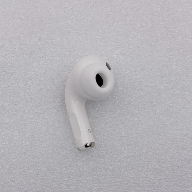 【未使用級】Apple AirPods Pro 第2世代 右耳のみ A3048