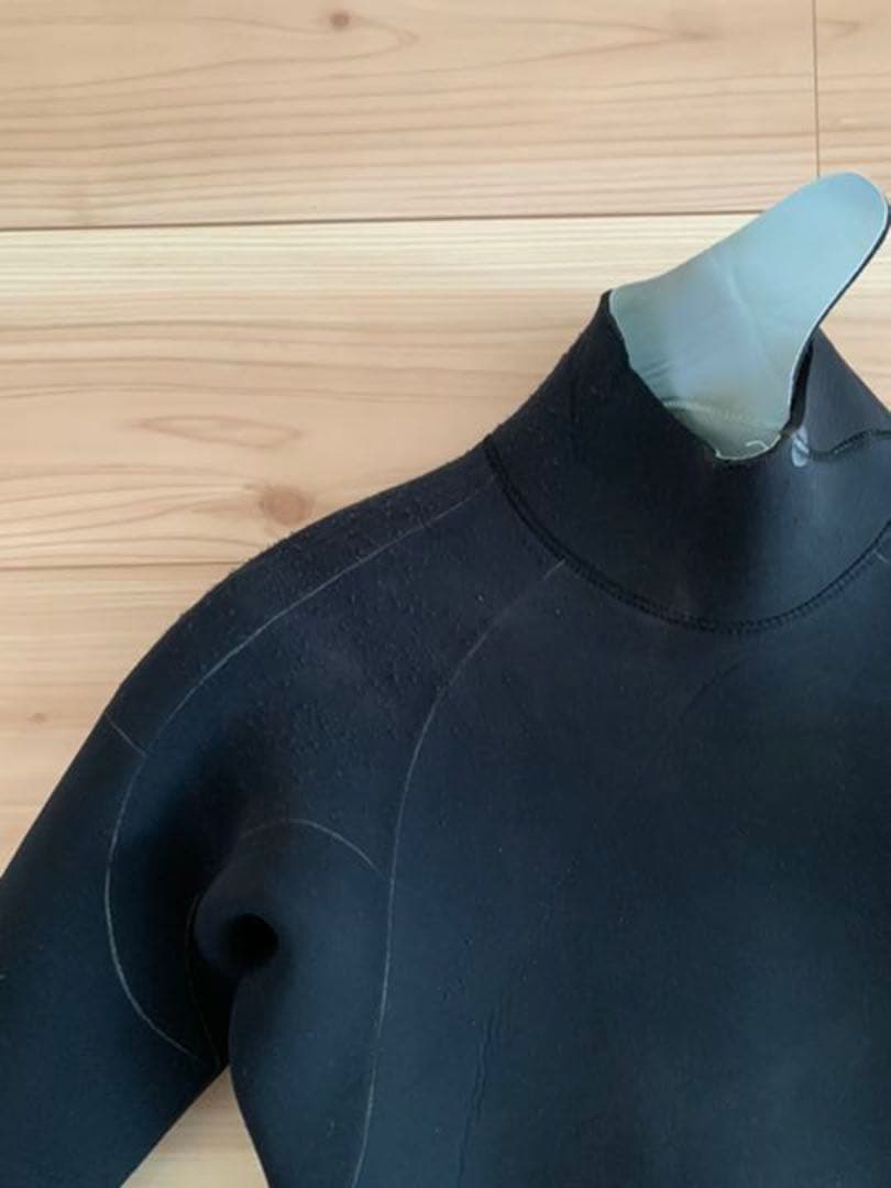 ホットラインウェットスーツ　3mmジャーフル　オーダーメイド