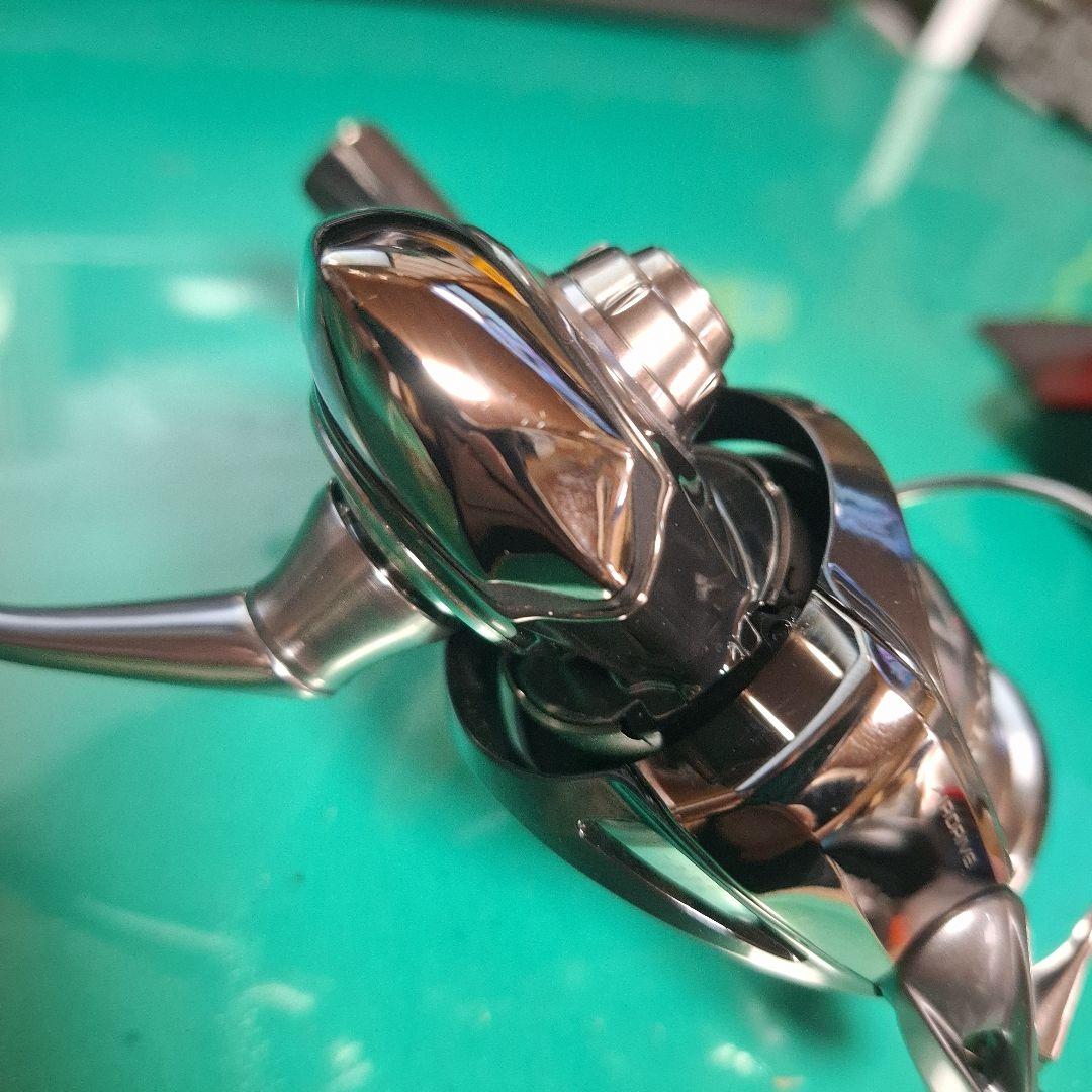 最高峰　ダイワ　　２２　イグジスト　LT2500S-XH　EXIST　展示品