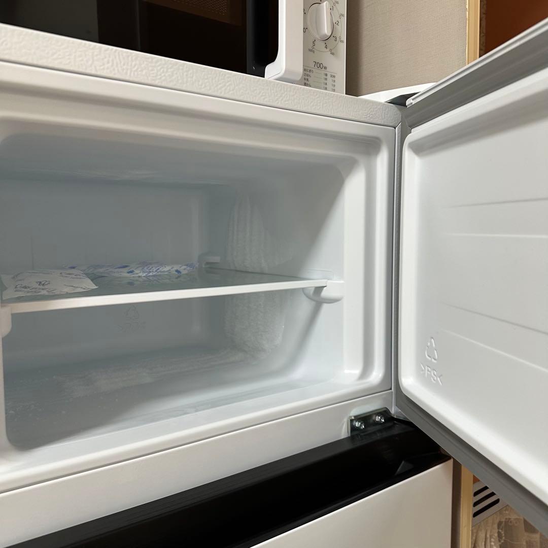 ほぼ新品　2024年製　ハイセンス　冷蔵庫　HR-B12HW　Hisense