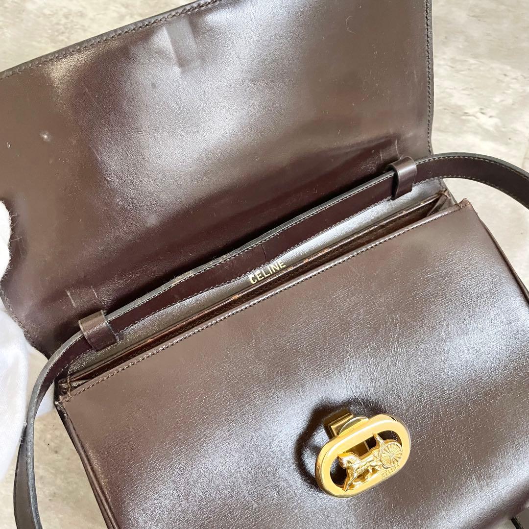 セリーヌ レザー ショルダーバック レディース メンズ ブラウン 馬車金具