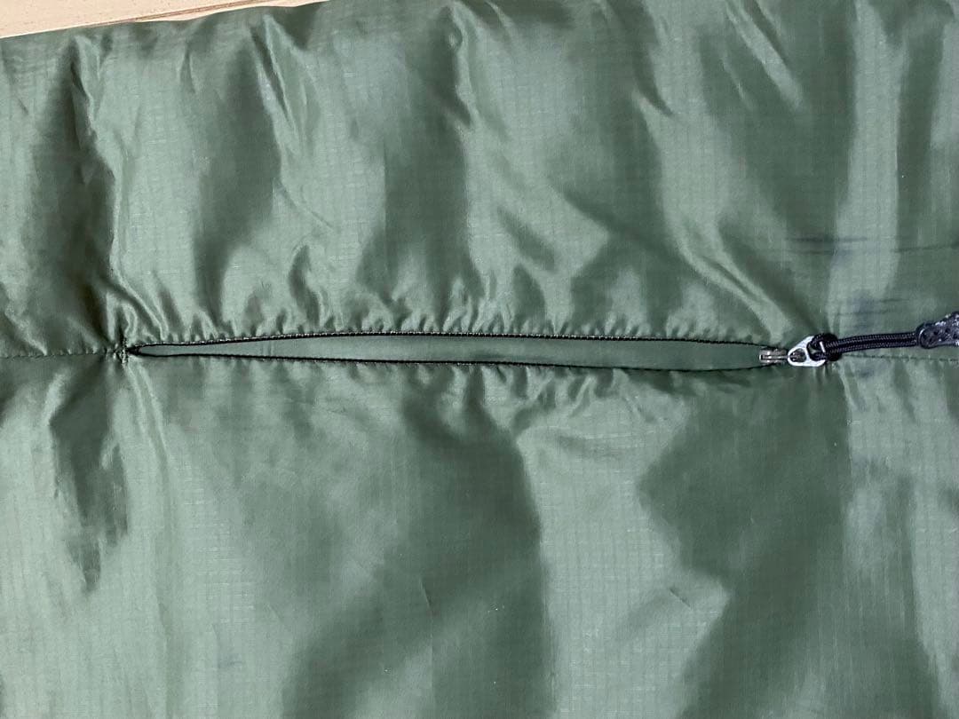 patagonia オリーブグリーン ダウンベストメンズL