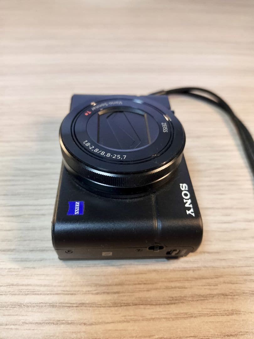 デジタルカメラ SONY Cyber-shot RX100III(DSC-RX100M3)