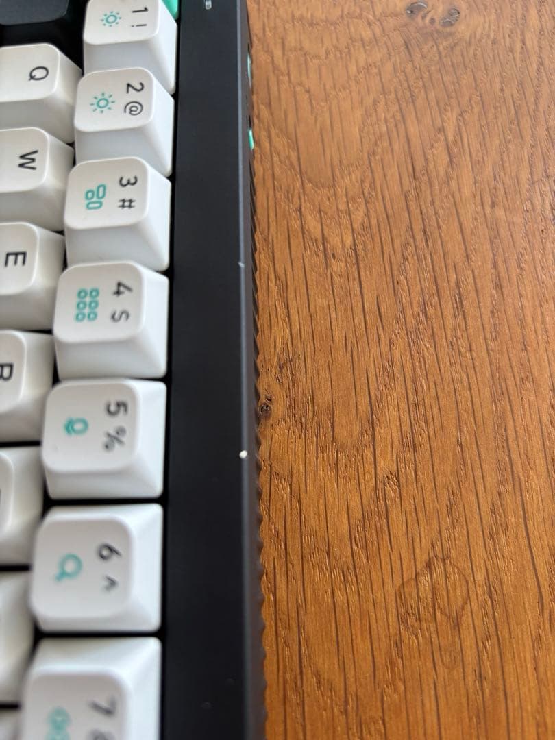 廃盤品 Nuphy Halo65 メカニカルキーボード