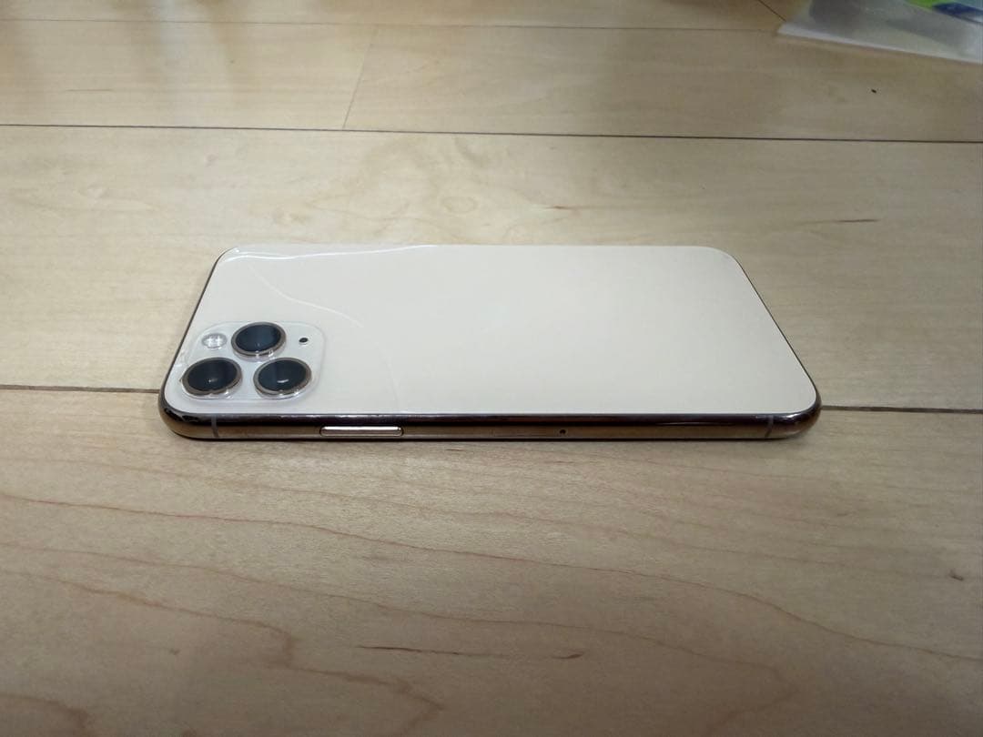 iPhone11pro 64GB ゴールド SIMフリー バッテリー 95%