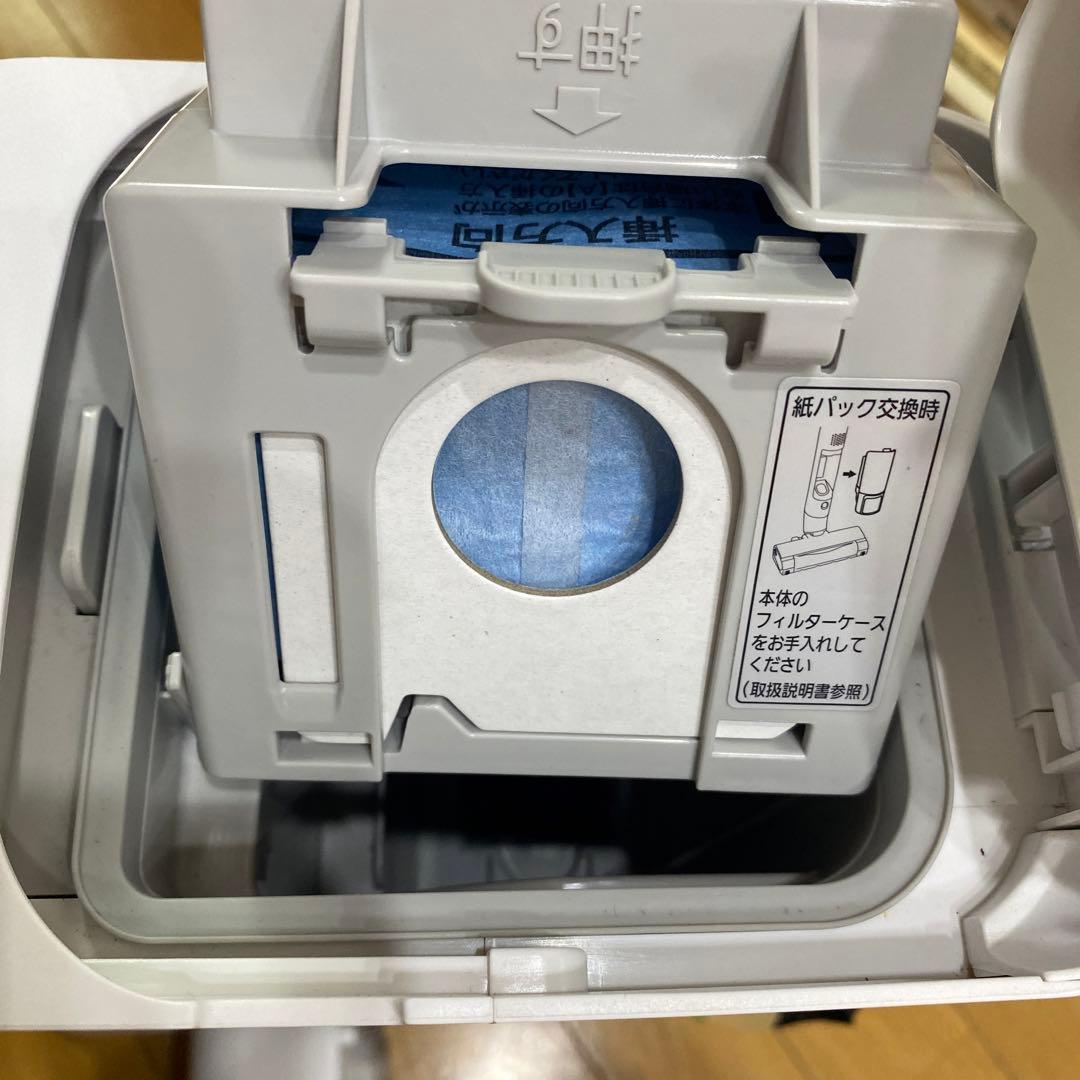 Panasonic 掃除機 コードレス MC-NS10K 2023年製　美品
