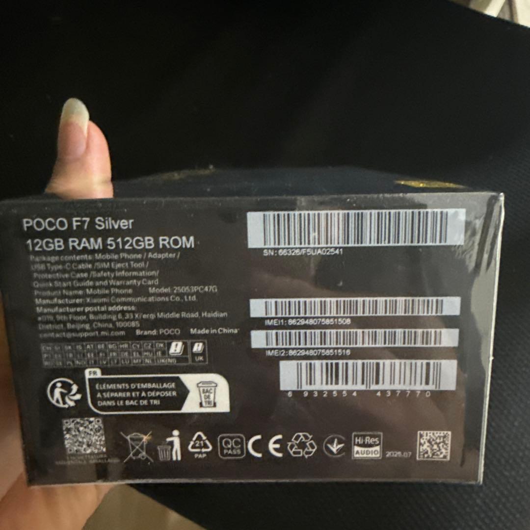 POCO F7 シルバー 12GB RAM 512GB ROM