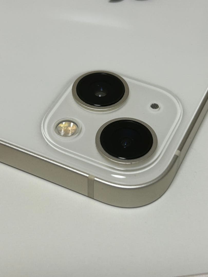 iPhone 13 ホワイト 256GB SIMフリー　毎週値下げしていきます！
