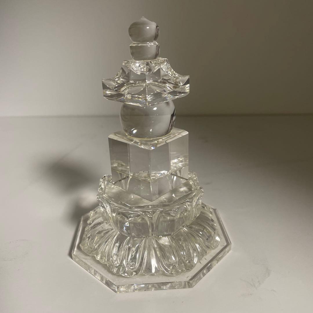 水晶工作美術品(水晶五輪塔)美しい工芸品