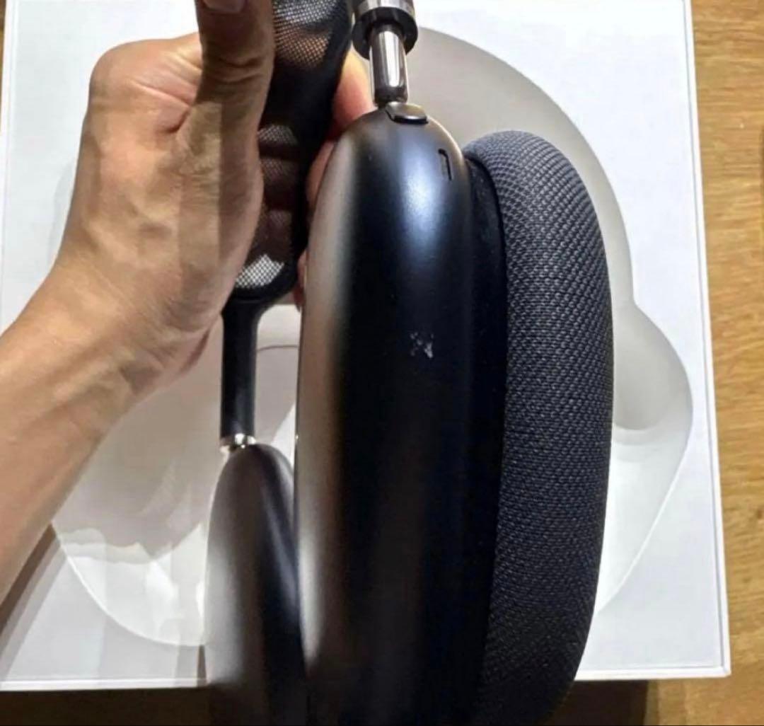 AirPods Max type C 第二世代　黒(キズあり)