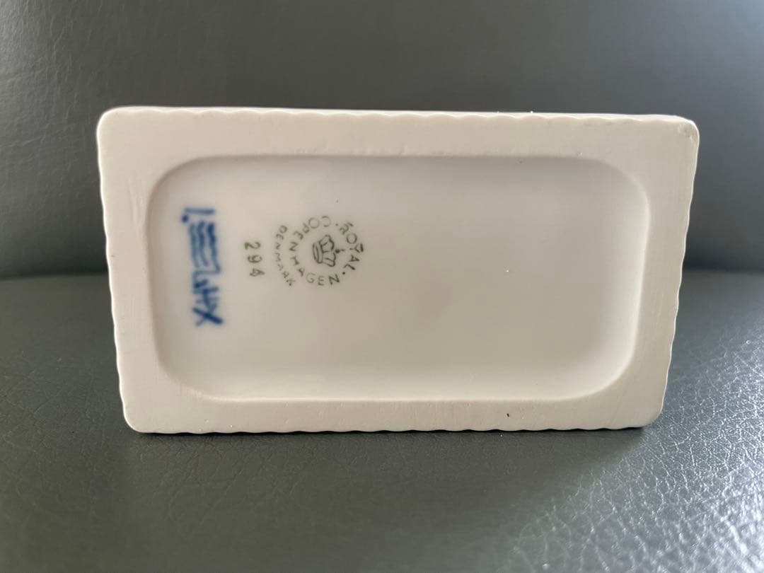 送料込みロイヤルコペンハーゲン　ティーキャディーボックス箱付き未使用美品