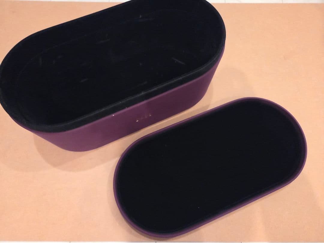 【Dyson】ヘアドライヤー 多機能アタッチメント付き