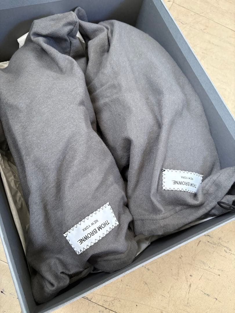 【新品•未使用］Thom Browne トムブラウン