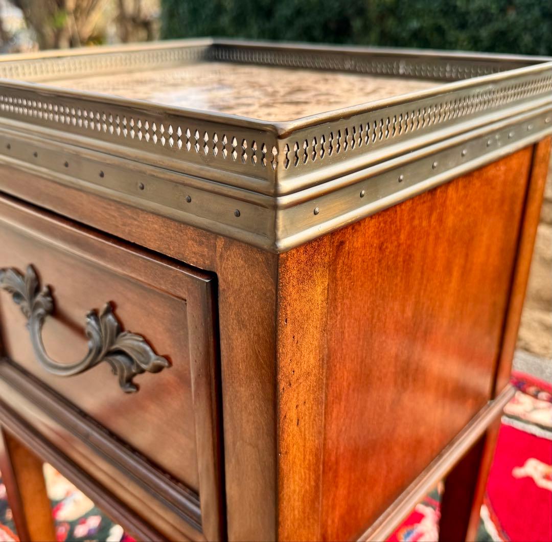 ゆゆです。ドレクセル DREXEL 大理石天板 サイドテーブル