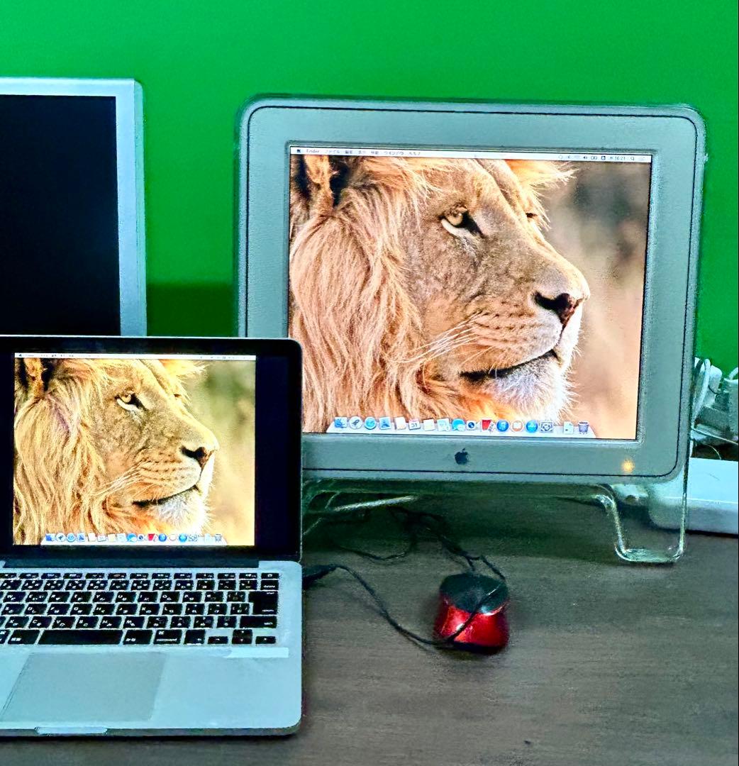 動作商品Apple Studio Display と付属品