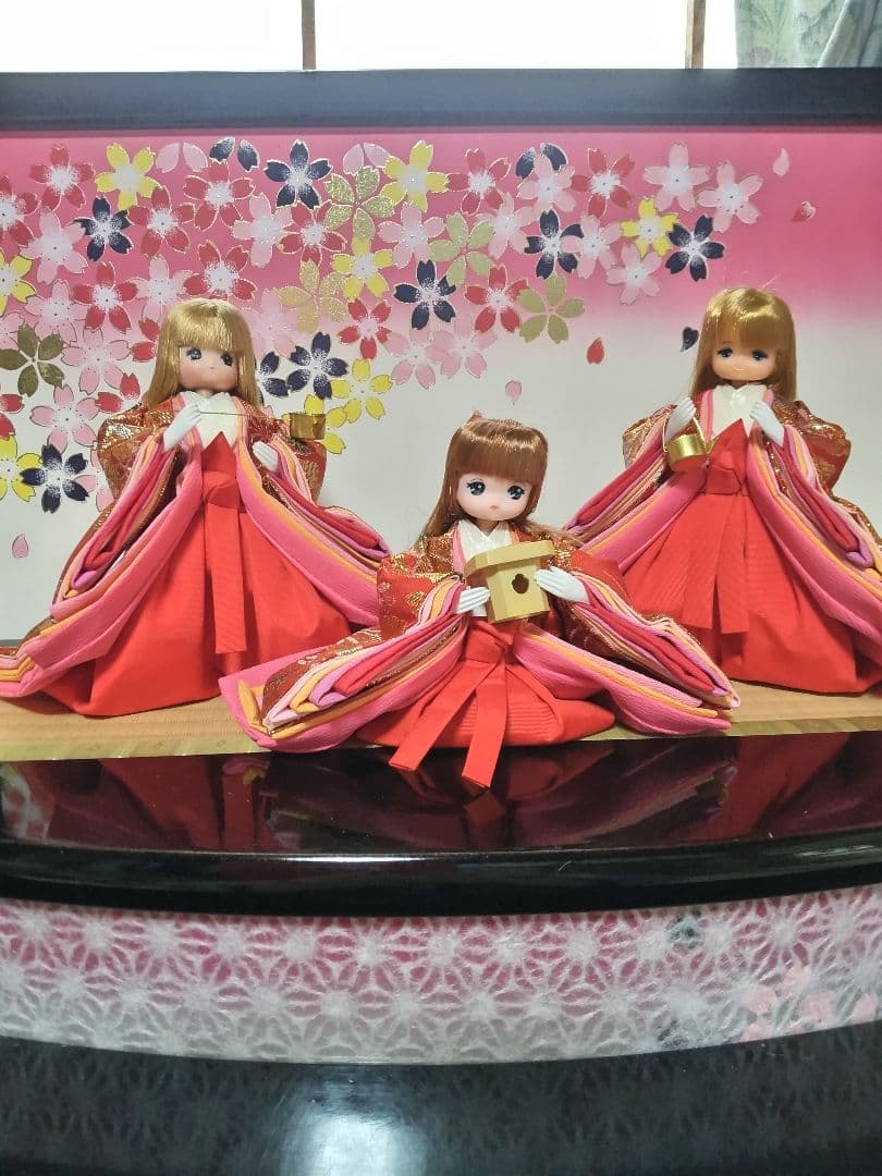 リカちゃん　雛人形 ④ 親王と三人官女（リメイク品）