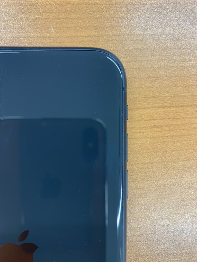 動作確認済 iPhone 11 128GB ID R0022