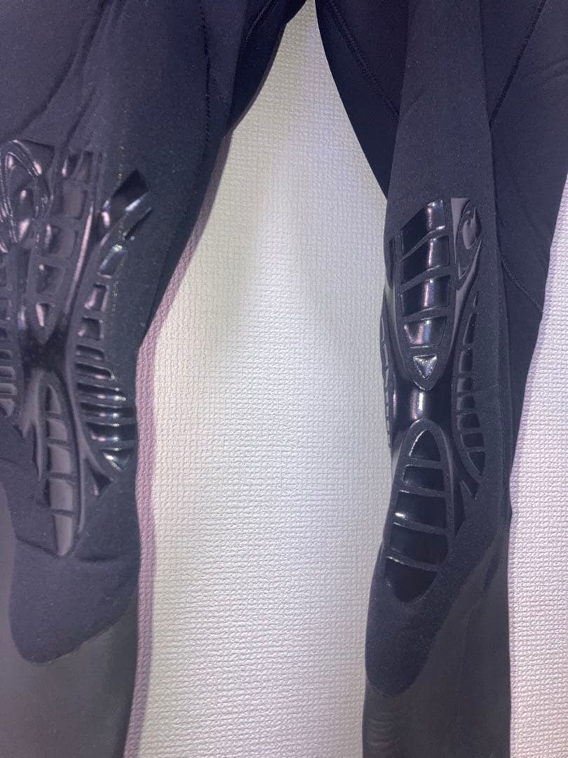 O'NEILLオニール⭐️5/3mm セミドライML相当ウェットスーツ裏起毛