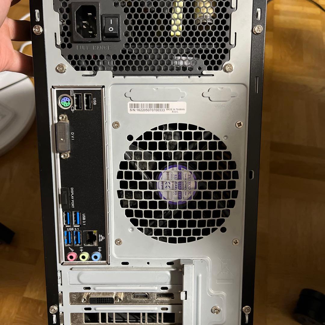 レベルインフィニティ ゲーミングpc