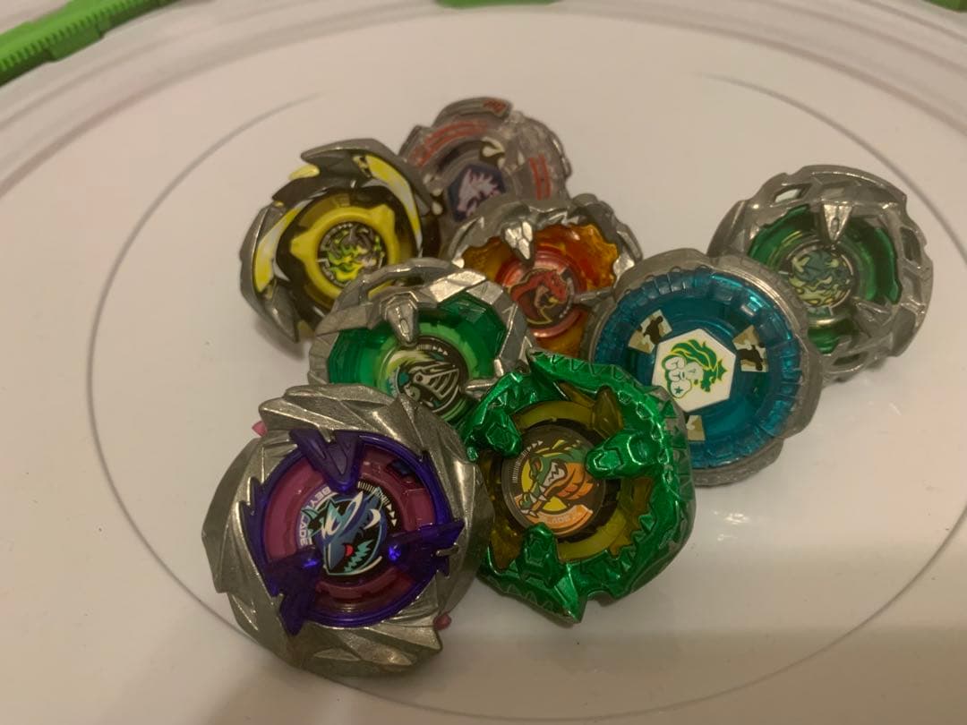 【レアベイ、未使用ベイあり】ベイブレードX 引退品フルセット スタジアム付き