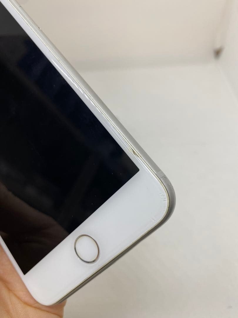 Iphone 8 Plus 64GB Sim フリー 04234