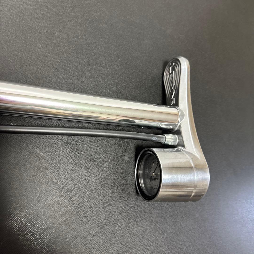 LEZYNE レザインTRAVEL FLOOR DRIVE シルバー