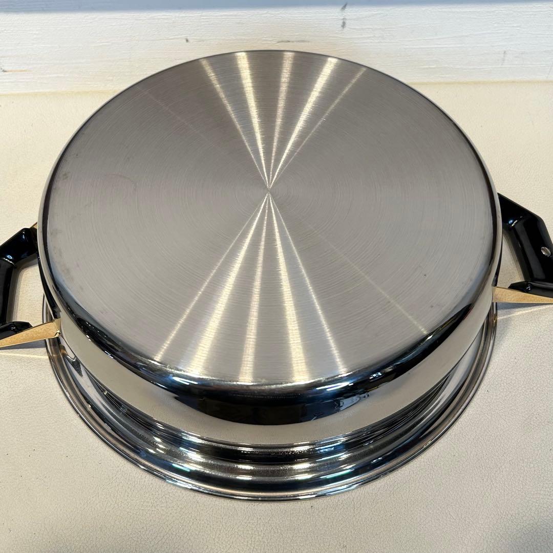 ☆未使用☆ タッパーウエア　レインボークッカー　26cm 両手鍋