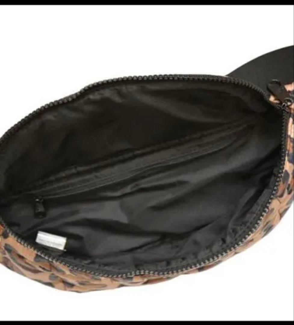 UGG アグ　レオパード　ボディバッグ　豹柄