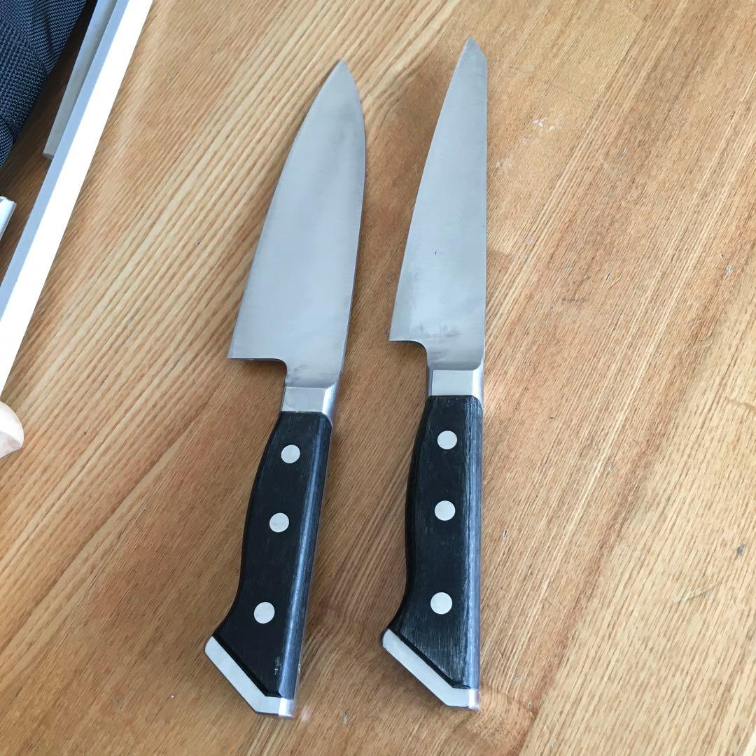 M*9様 グレステン製包丁2本とシャープナーセット 収納ケース付き　中古美品