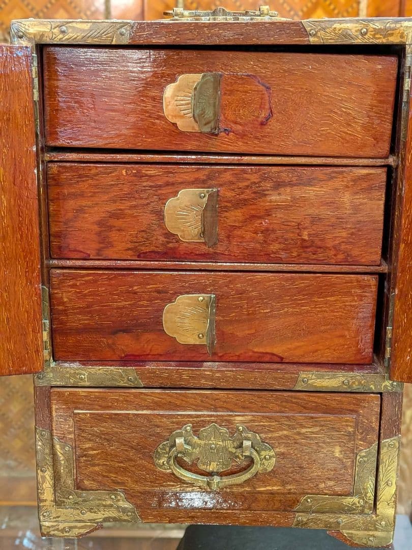 アンティーク 中国 宝石箱 キャビネット 高さ25㎝×横17.5㎝×奥行12㎝