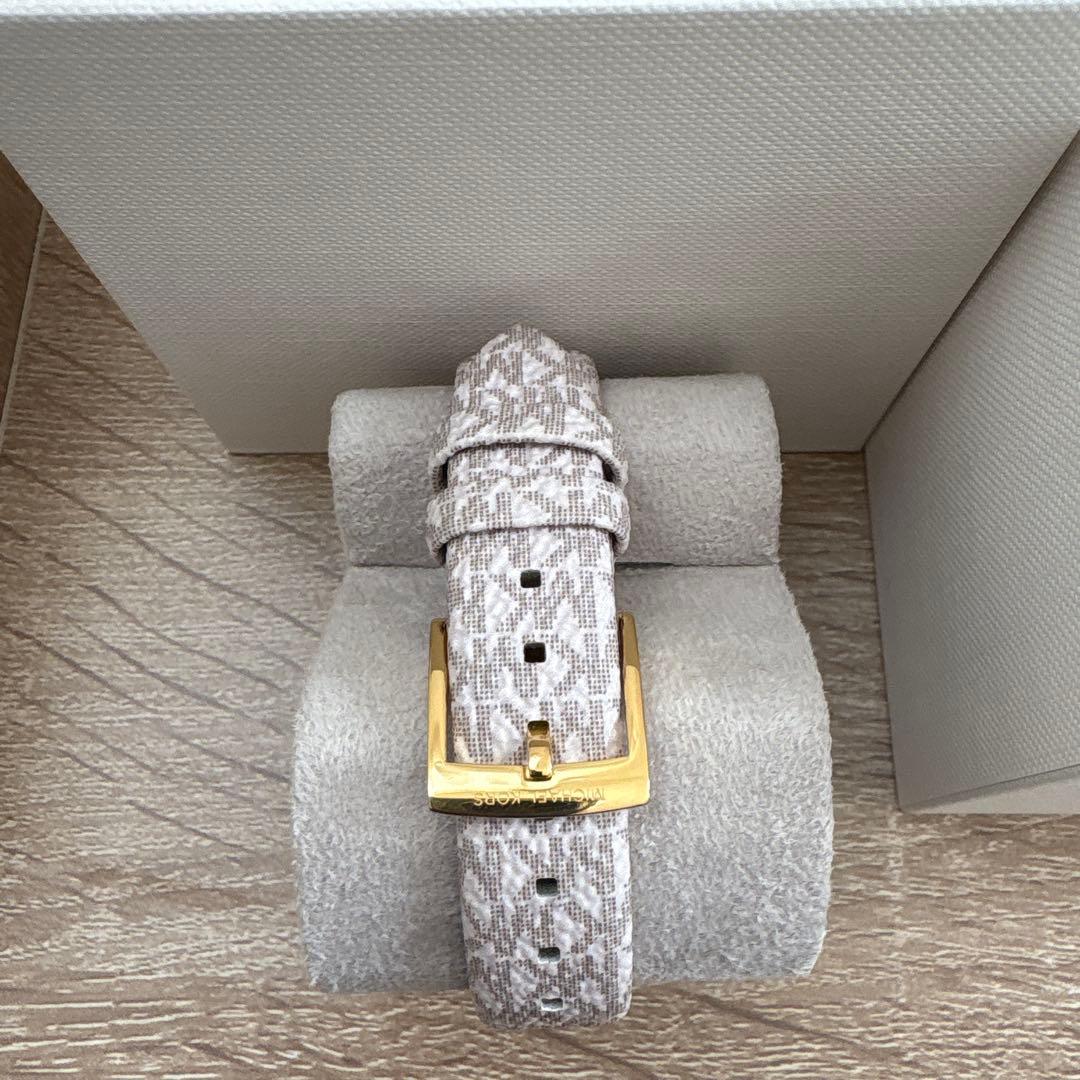 ラン　MICHAEL KORS ホワイトダイヤル 時計