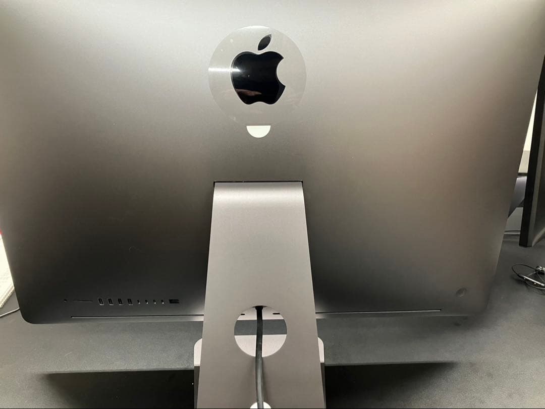 こ*あ様 Apple iMac Pro 27インチ 2017 Xeon W 3.