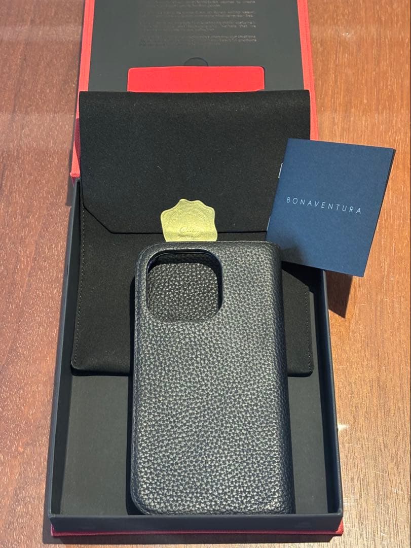 BONAVENTURA iPhone15pro用手帳型ケース 黒