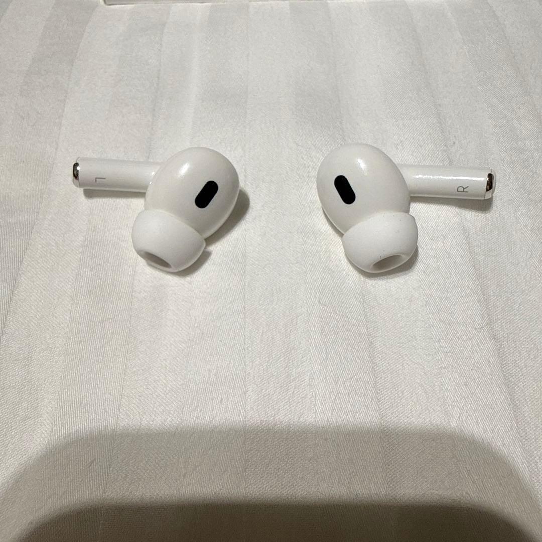 【美品】AirPods Pro (第2世代) 本体 MTJV3J/A