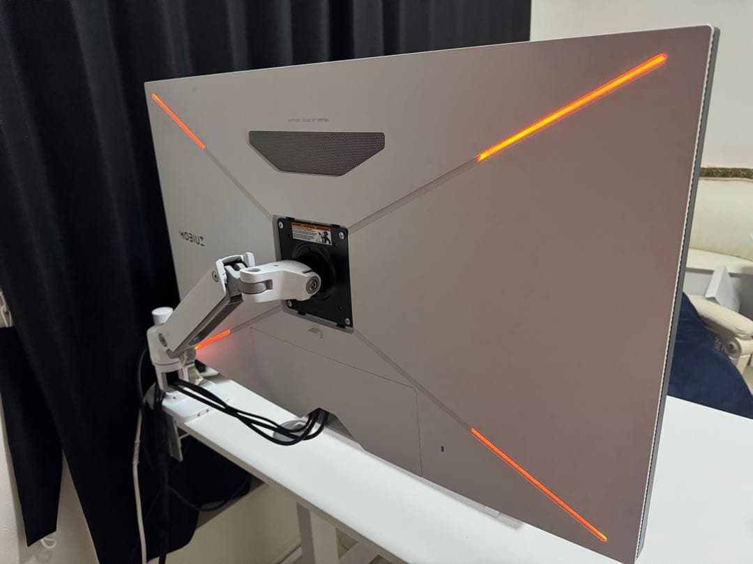 BenQ MOBIUZ EX3210U ゲーミングモニター 4K